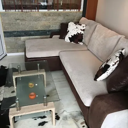 Lazur Apartment Burgas City